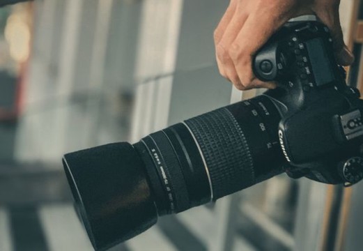 Photo by Anas Ahmed at Pexels.