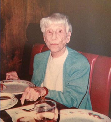 Photo of Aunt Lee courtesy of the author.